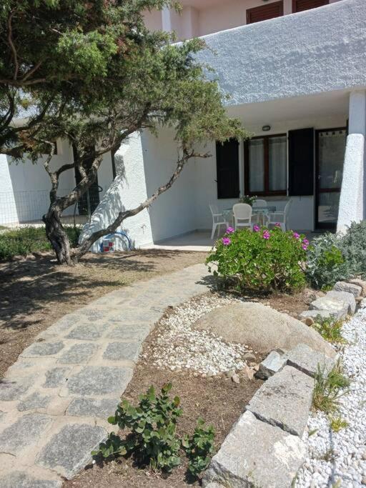 Appartamento A Baia Santa Reparata Exterior photo