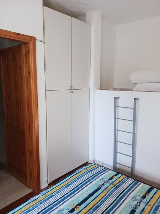 Appartamento A Baia Santa Reparata Exterior photo